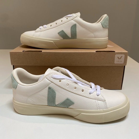 Veja Campo Sneaker Extra White/Matcha Suede size 37EU/6US New in Box - Picture 5 of 8